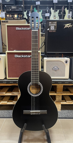 GEWA PURE 510186 PACK Basic Classic 4/4 BLK - Zestaw gitarowy